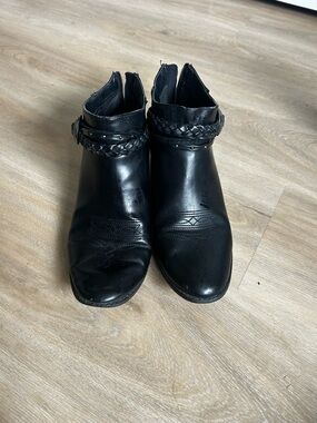 DV by Dolce Vita Black Braided-Trim Ankle Booties